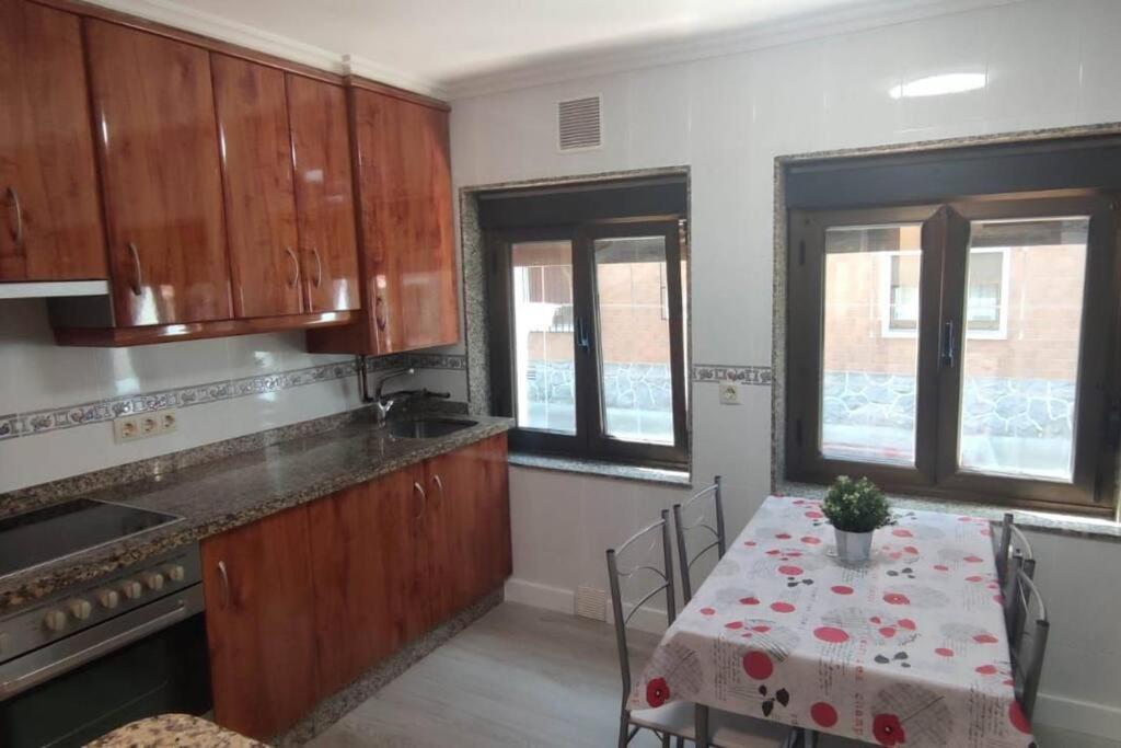 Apartamento A 19Min De Gijon Y 15 De Oviedo Лангрео Екстериор снимка